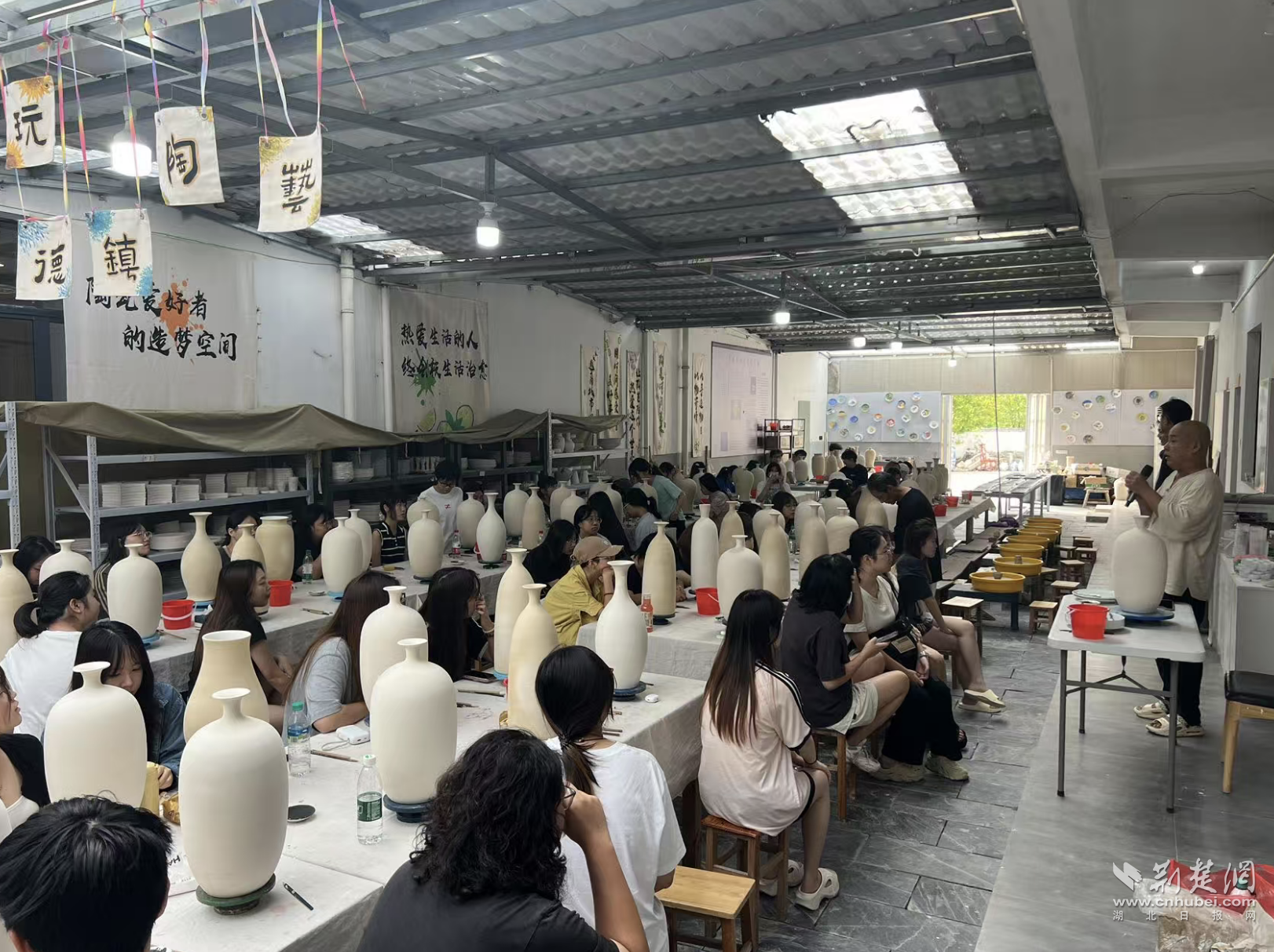 武科大艺术学院景德镇“实战”