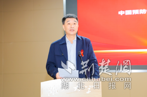 青春护航：互动防艾教育公关进校园