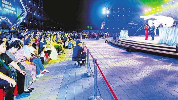 千场演出舞动长江 湖北“文艺范”醉了四海客