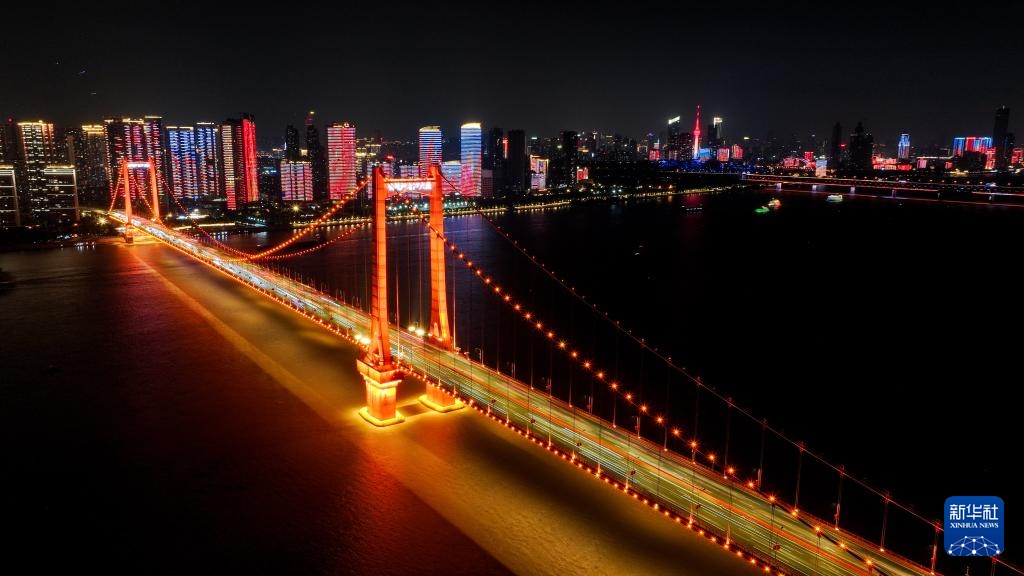 江城夜色