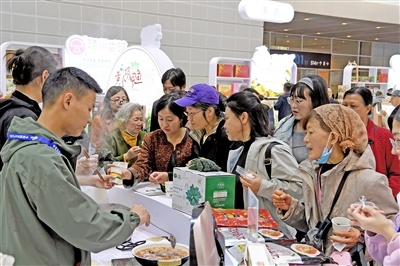 中国国际农产品交易会 鄂企端出“拿手好菜”