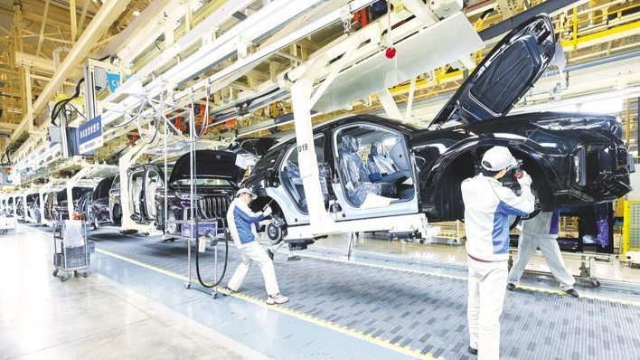 萬億產(chǎn)業(yè)刷新全國顯示度 實體經(jīng)濟支撐更強勁