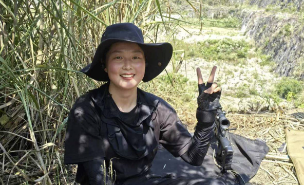 百米之外能擊中彈殼，湖北特警狙擊冠軍是她！