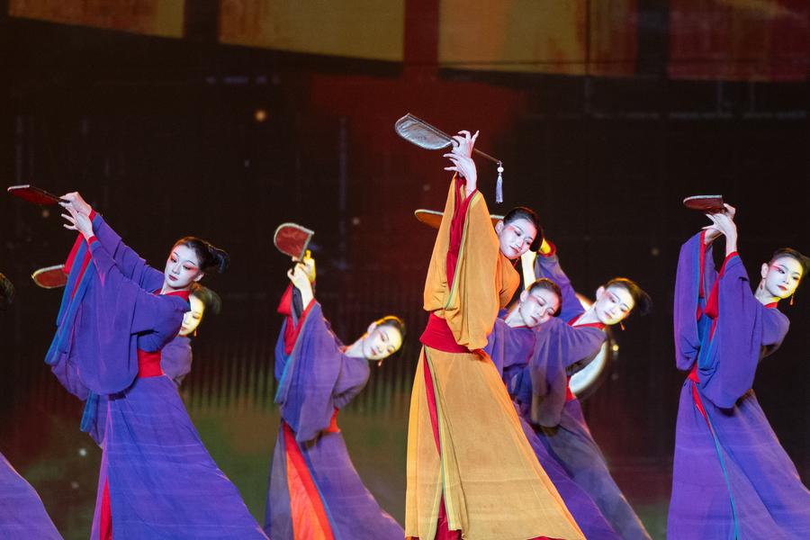 光影落长江:名家名团齐聚湖北打造文艺盛宴