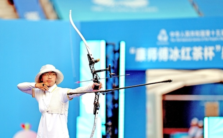 宗钰射落湖北首枚射箭全运金牌