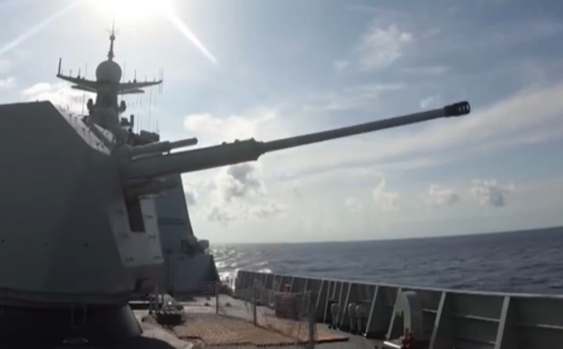 長沙艦艦艇編隊南海實戰化訓練