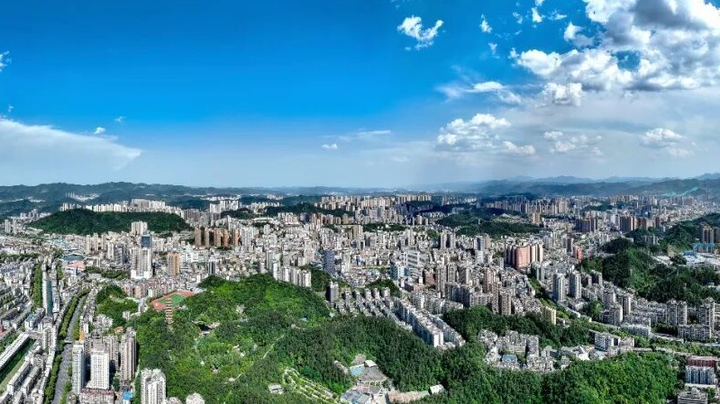 跨越千里 “山海恋”！老工业城逆袭成鄂西顶流