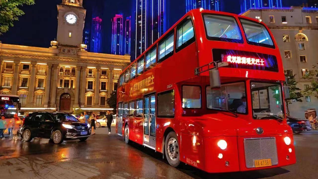 武漢旅游觀光巴士元旦期間循環(huán)滾動發(fā)車