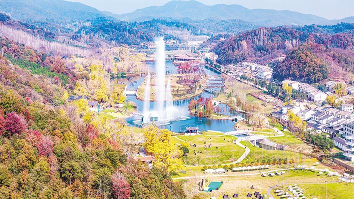 “神武峡”“赤黄红”展开旅游强省画卷双主轴