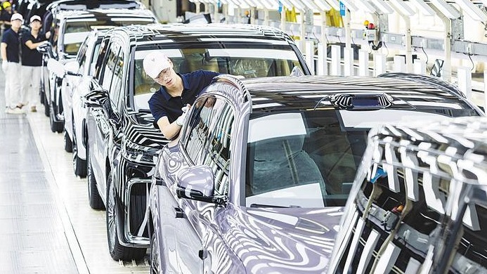 上月交付新车超2万辆 岚图汽车交付量“十连涨”