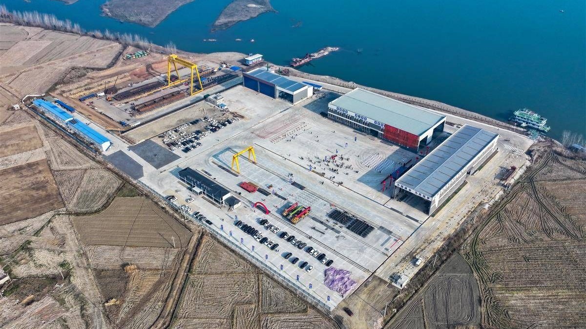 “襄阳造”新能源船舶订单旺