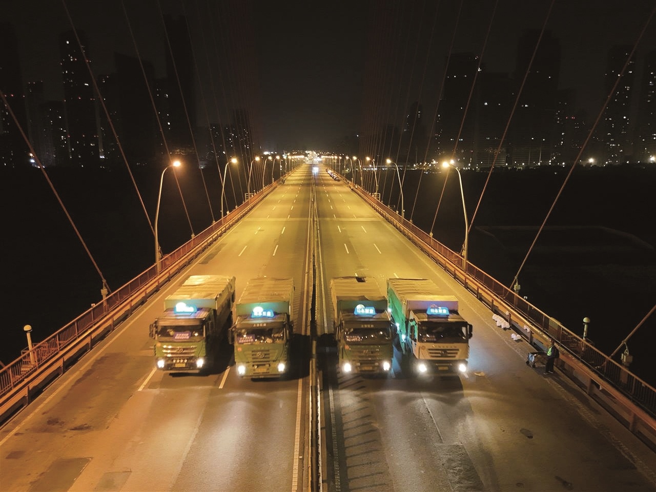 武汉826座桥梁隧道“体检”健康