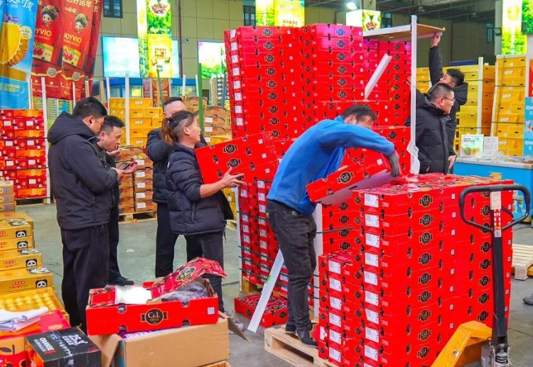 海運車?yán)遄拥诌_(dá)孝感！商家：價格還會再降