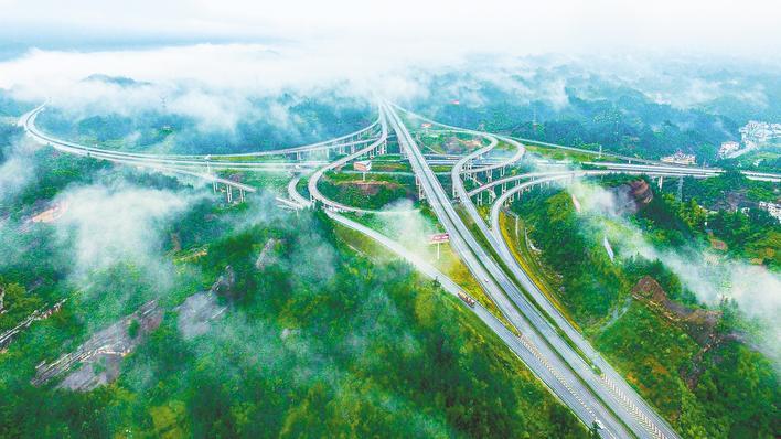 恩施山水绿色跃迁记