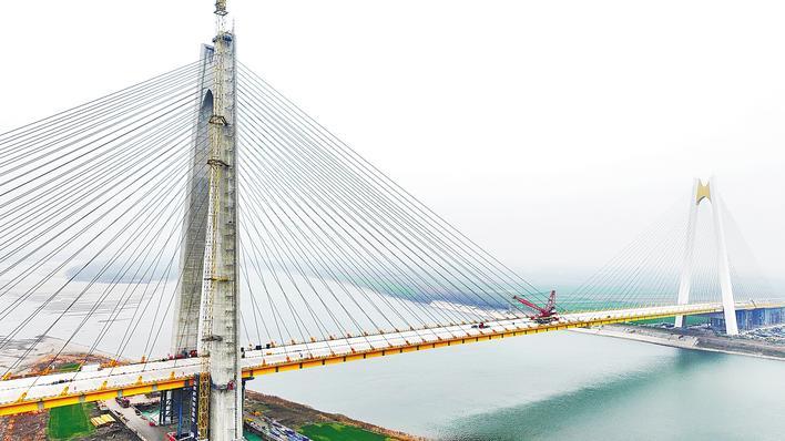 松滋河特大桥合龙