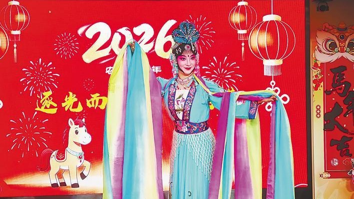 武汉汉剧院真的把戏送到了医院