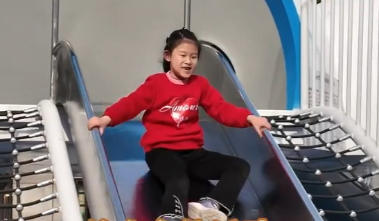 给孩子充裕时间“动起来”，把身板搞得“棒棒的”