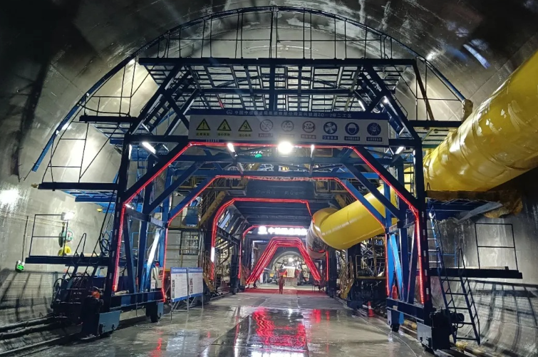 新高鐵要來了！1.5小時，武漢見