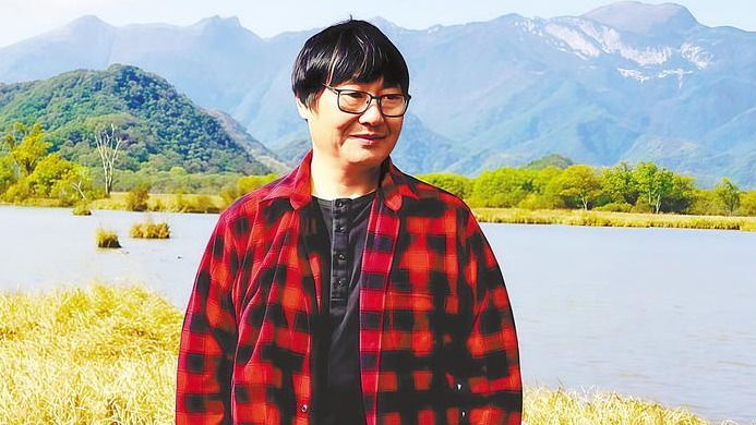 他让读者记住了保康油菜坡