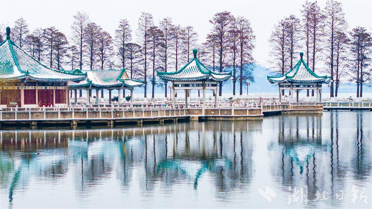 東湖雪景美如畫