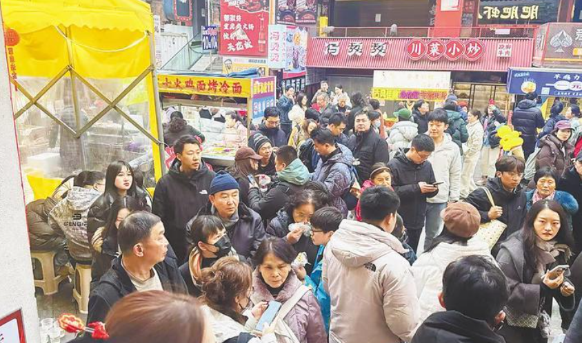 单店排队超3000桌！ 汉味美食“圈粉”八方来客