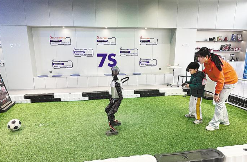 新春走基层 | 给老家带份“湖北造”