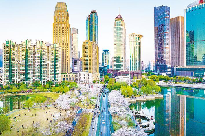 春天的邀約不止一面 武漢向全球鋪開全城花路