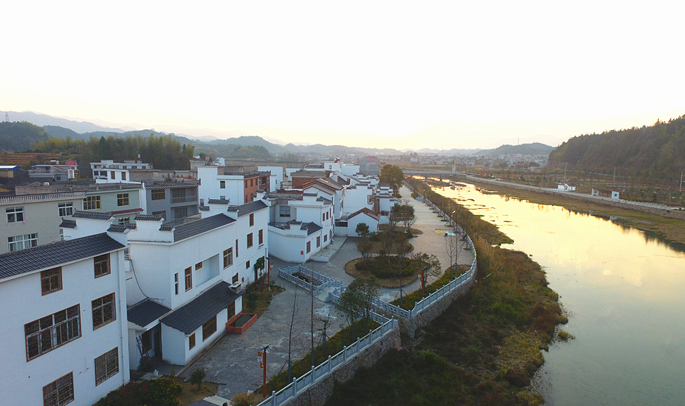 通山：實干“三區(qū)” 通向山海