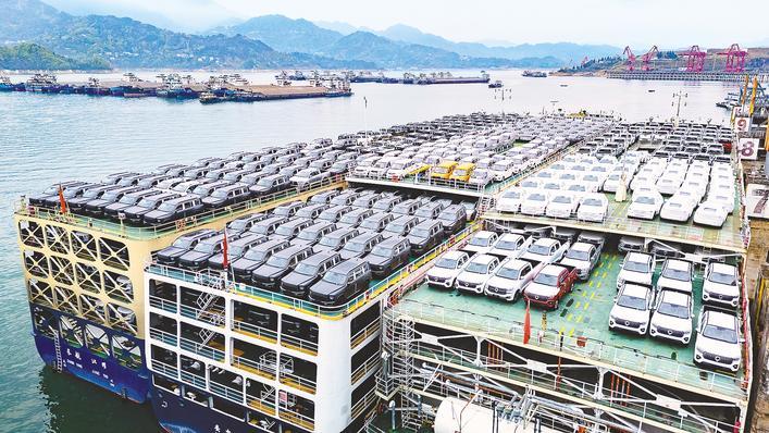 “水上车队”整装待发