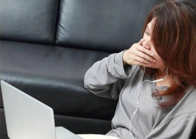 有一种想睡觉是假困