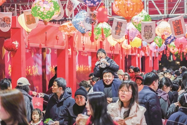 省博鬧元宵花市燈如晝