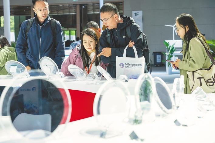 中國“新兵”破解高速光通信世界難題