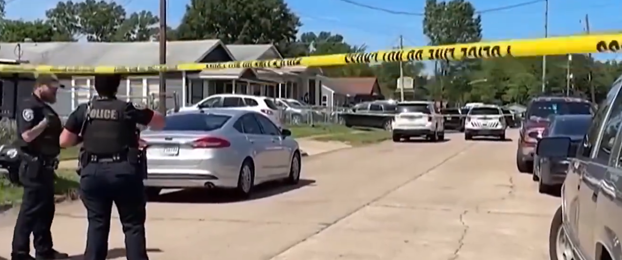 美国一枪击案8名儿童死亡