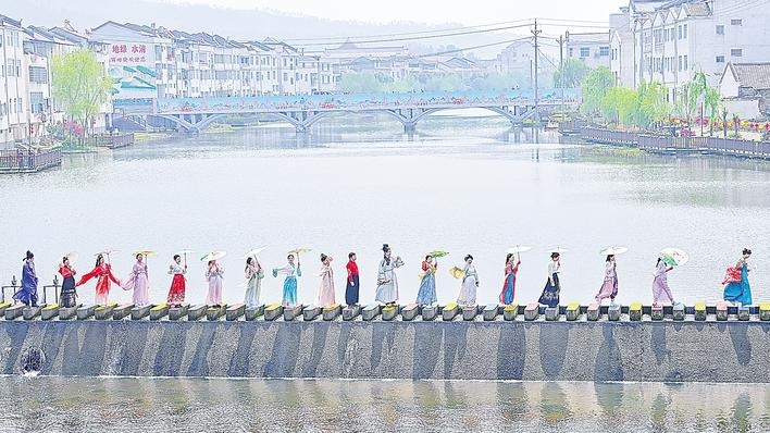 新洲花朝盛宴引爆春日