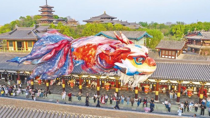 “沉浸式”体验激发古城春日活力