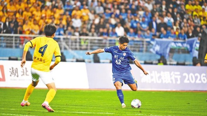 楚超开战，用足球把17座城市的心跳汇在一起