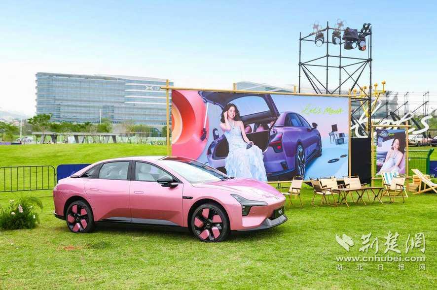 售价11.98—15.18万元 2026款小鹏MONA M03上市