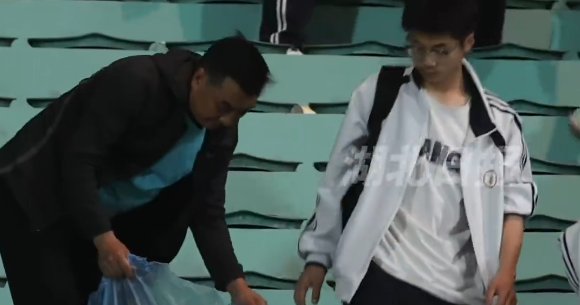 垃圾带走，快乐留下!