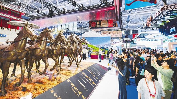 文博会湖北馆圈粉全球嘉宾