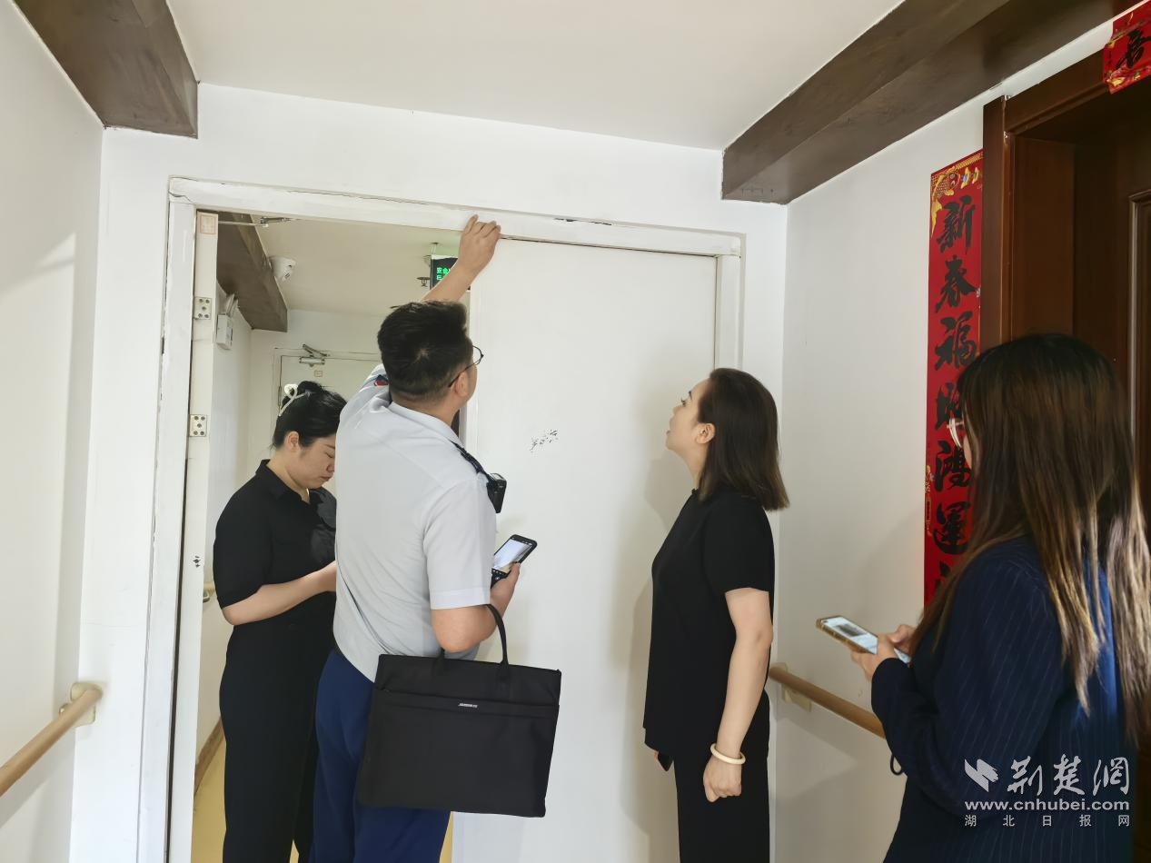 荆州区消防全力做好灾后复产复建消防安全帮扶工作