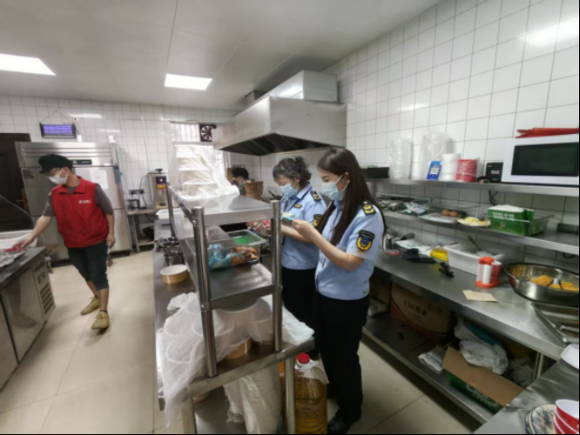  江陵221家网络餐饮户全部接入智慧监管，率先实现全域“明厨亮灶”