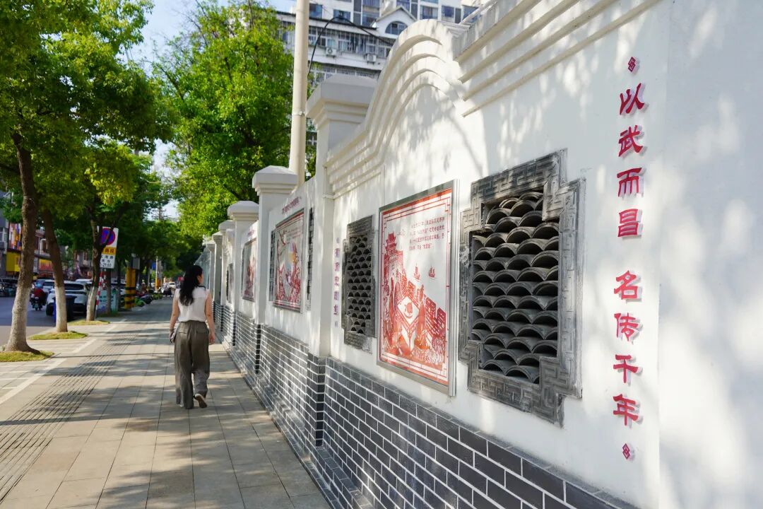 1300米，千年武昌鱼“游”进烟火人间