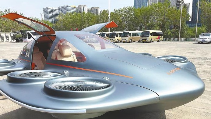汉产“电鹰飞车”成亚欧博览会焦点