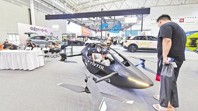 2026CMS武汉车展开幕 车企携硬核产品参展
