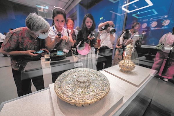 去省博看俄罗斯瑰宝