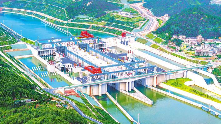 在鄂央企承建平陆运河马道枢纽交工验收