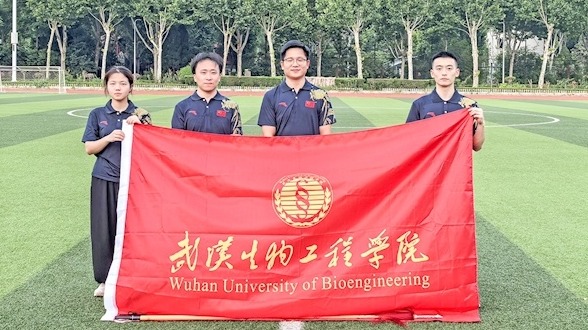 老师坚持12年教学生功夫