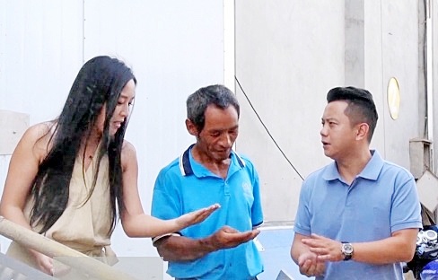 南漳小夫妻带动四千农户致富