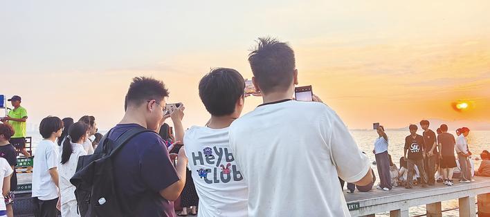 武汉定义青年友好城市