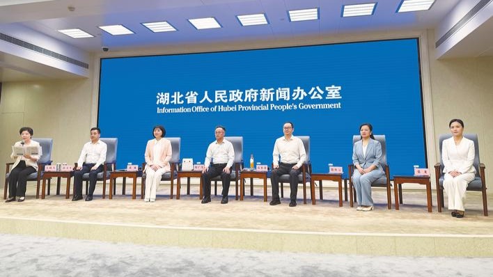 6位荆楚教师讲述扎根讲台陪伴学生成长的故事